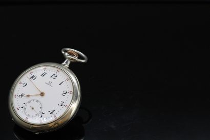 null OMEGA

Silvered metal pocket watch, white enamel dial, sub-dial at 6 o'clock,...