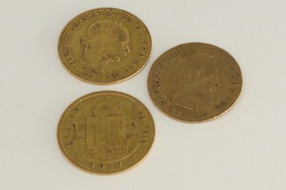 null Lot of three gold coins including:

- a 10 Francs Napoleon III bareheaded coin...