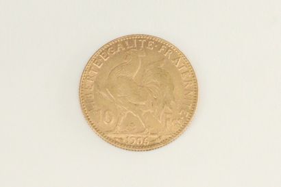 null Gold coin of 10 francs with a rooster (1906)

Weight : 3.21 g.