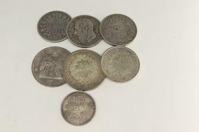 null Lot de 7 pièces en argent XIXe et XXe françaises et belges

Poids : 174 g.