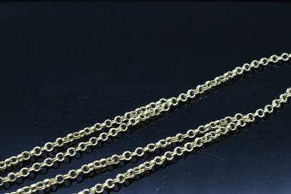 null Necklace in yellow gold 18K (750) with jaseron mesh.

Around the neck: 42 cm....