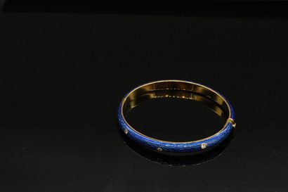 null Bracelet jonc en or jaune et gris 18k (750) émaillé bleu et orné de diamants...