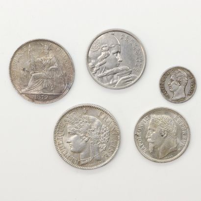 null FRANCE MODERNE

Lot de 5 monnaies : 

- quart de franc Charles X 1830 A, TB...