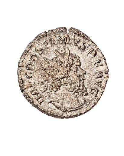 null POSTUME 

Antoninian 

R/ VIRTUTI AUGUSTI Hercules standing right holding a...