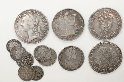 null MONNAIES ROYALES

Lot de 8 monnaies en argent : Ecus : 1647 B, 1765 et 1767...