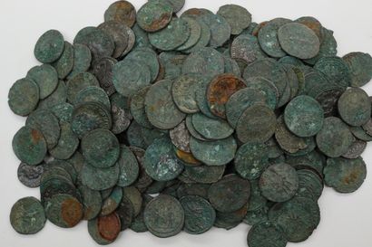 Lot of 250 Antoninians from Gordian III to...