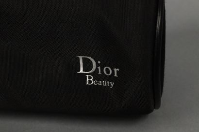 null YVES SAINT LAURENT, DIOR BEAUTE, PREFERRED HOTEL GROUP



Set of 3 travel items...