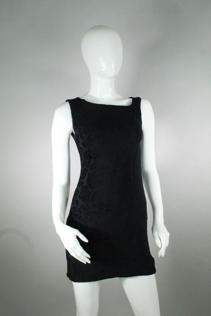 VERSUS VERSACE 
 
Black sleeveless dress...