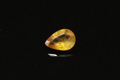 null Pear yellow sapphire on paper. 

Weight : 0.52 cts.