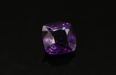 null Amethyst faceted on paper. 

Weight : approx. 24.95 cts.