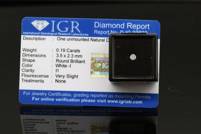 null Diamant "white I" rond sous-scellé.

Accompagné d'un certificat de l'IGR indiquant...