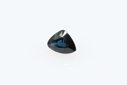 null Sapphire trillion on paper. 

Weight : 0.43 cts.