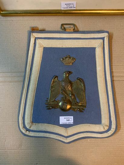 null Diplôme encadré de la médaille de Sainte-Hélène décerné à un soldat du 120e...