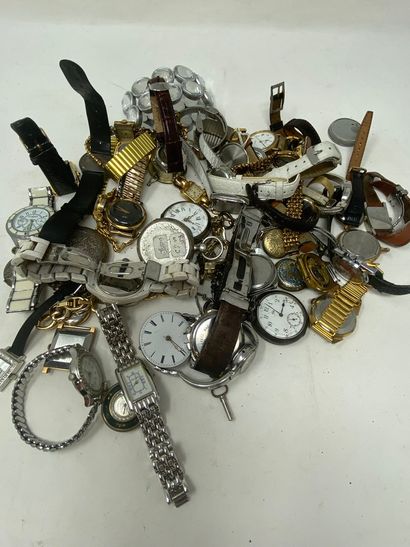 null Lot de montres fantaisie en métal argenté, doré et cuir