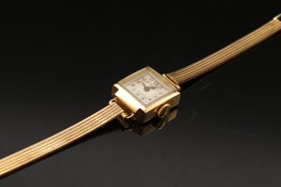 null Montre bracelet de dame, boitier carré en or jaune 18k (750), cadran à fond...