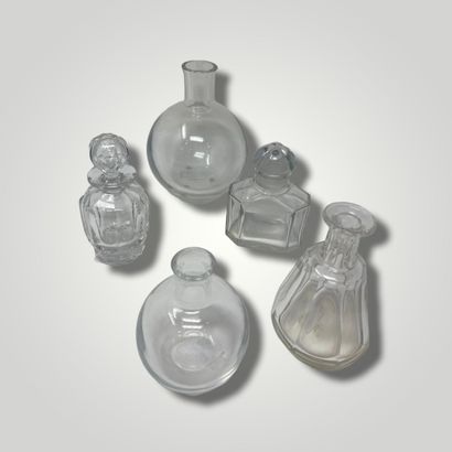 null BACCARAT : lot of 5 bottles

small shocks

missing caps
