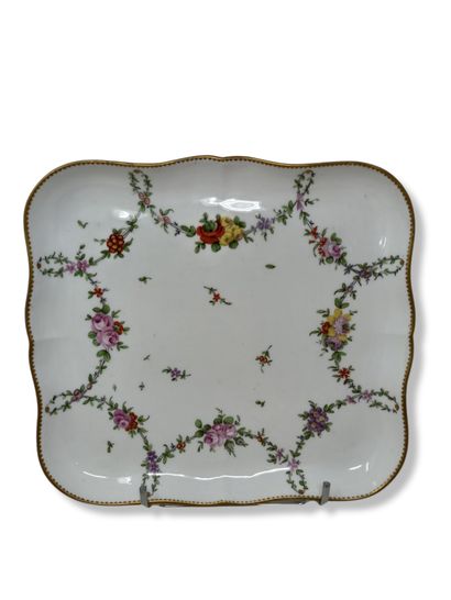 null CLIGNANCOURT 

Small porcelain tray with polychrome decoration of garlands of...