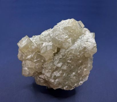 null White Fluorite : 20mm cubes aggregate, silky luster (1978) 

Puy de Dome 

Dimensions...