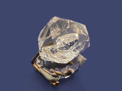 null Quartz Herkimer : deux cristaux limpides (4,5 et 3 cm) accolés 

Middleville,...