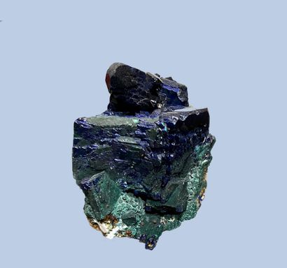 null Azurite (Chessylite): a single brilliant deep blue cubic crystal (40 mm) topped...