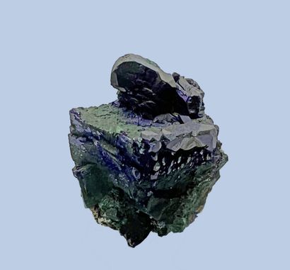 null Azurite (Chessylite): a single brilliant deep blue cubic crystal (40 mm) topped...