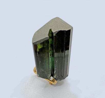 null Tourmaline "head of Moor": multiple crystal finished in points "head of 

Moor",...