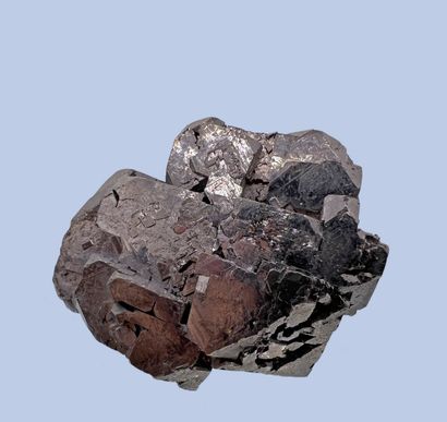 null Galena: large bright dodecahedral crystals (1976)

Joplin, Missouri, USA (G....