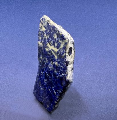 null Lapis Lazuli, pyrite: polished plate on 12 flat and concave faces. Strong 

iridescence...