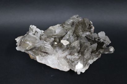 null Gypsum, var. selenite. Two crystallizations: translucent elongated prisms with...