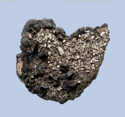 null Plumosite (steel grey nipples) associated with centimetric marmatite, milky...