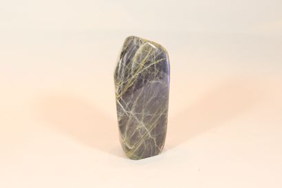 Labradorite purple.

Hauteur : env. 23 c...