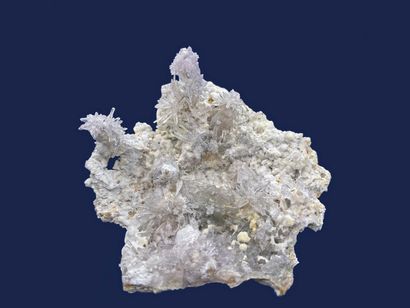 null Quartz "amethyst flower": original crystallization with small sprays (flowers)...