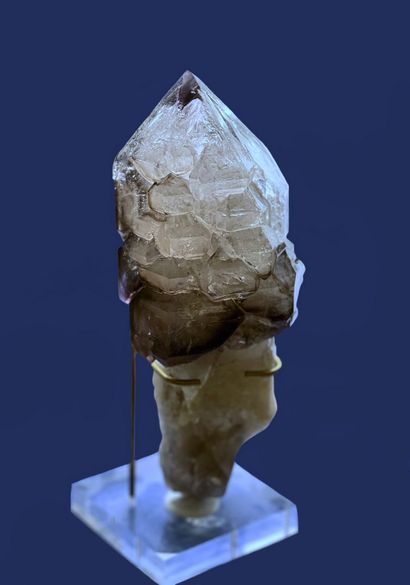 null Beau quartz "cathédrale" sceptre, fumé et améthysé 

Sao Geraldo Baixio, Minas...