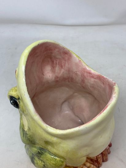 null Delphin Massier 

Vase à la grenouille 

H. : 24cm