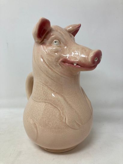 null Sarreguemines 

Pitcher with pig. 

H. 25 cm