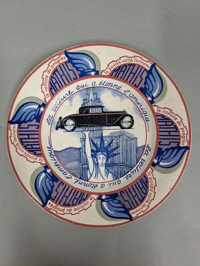 null AUTOMOBILES MATHIS

Suite of three advertising plates in Sarreguemines earthenware,...