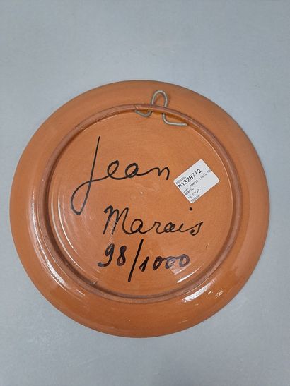 null Jean MARAIS (1913-1998)

Plate in terracotta from Vallauris enhanced with white...