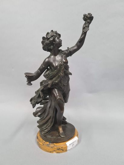 null MARIN Joseph Charles, 1759-1834,

Bacchante,

bronze à patine brun foncé sur...