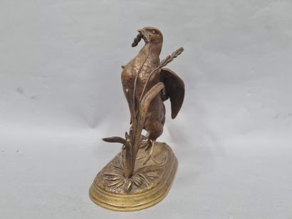 null MOIGNIEZ Jules, 1835-1894,

Partridge with an ear of wheat,

bronze with a medallion...