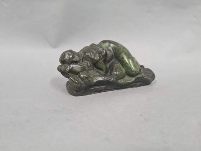 null CARPEAUX Jean-Baptiste, after,

Sleeping woman,

bronze with green shaded patina,...