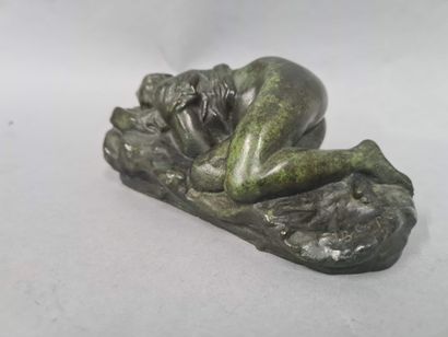 null CARPEAUX Jean-Baptiste, after,

Sleeping woman,

bronze with green shaded patina,...