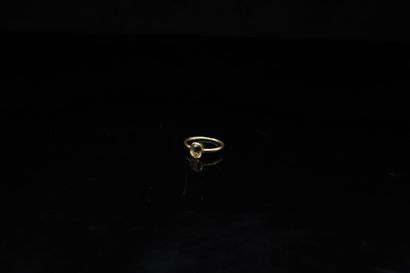 Ring in 18K (750) yellow gold set with a...