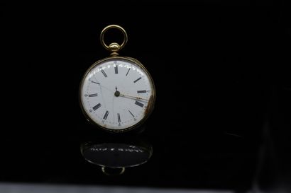null Pocket watch in 18k (750) yellow gold, black indexes on a white background,...