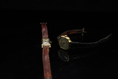 Lot of two watches with 18K (750) yellow...