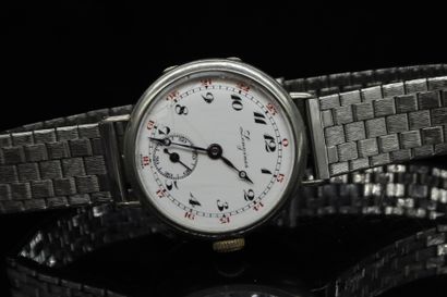null LONGINES

Collar watch mounted in silvered metal bracelet watch, dial with white...