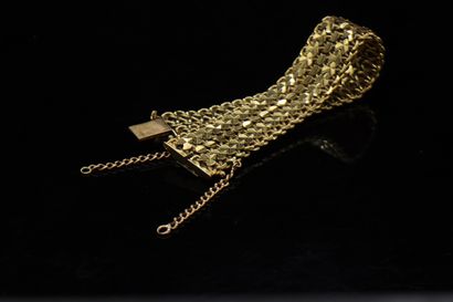 null Yellow gold bracelet 18k (750). 

Wrist size : 19 cm. - Weight : 40.86 g.