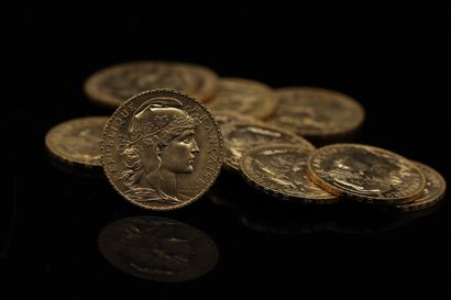 null Thirteen gold coins of 20 francs Coq 1910.

1910 (x 13)



Weight : 83.85 g...
