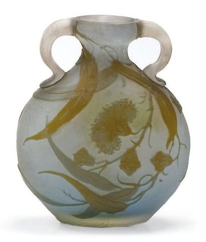 GALLÉ Émile (1846 - 1904) Vase en forme de gourde Épreuve de tirage industriel réalisée...