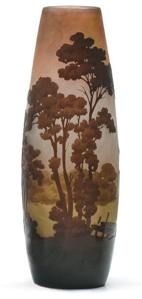 GALLÉ Émile (1846 - 1904) Grand vase ovoïde Épreuve de tirage industriel réalisée...