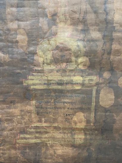 null Tanghka

Peinture polychrome sur toile représentant en son centre Tara entourée...